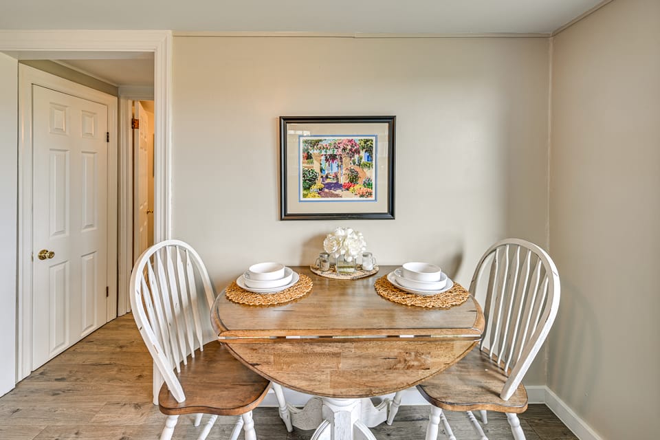 Rock Climb, Hike, Relax! Quiet Beattyville Retreat House in Kentucky