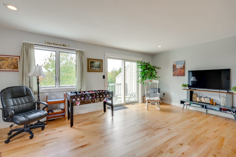 Mtn Views, On-Site Trails! Spacious Bartlett Home Apartment in Bartlett