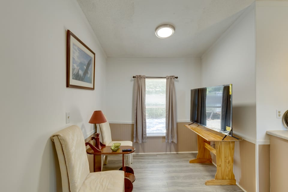 Pets Welcome: Quiet Retreat Near Lake Guntersville House in Alabama