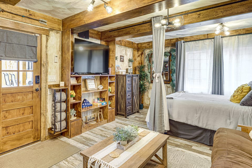 Eureka Main Street Retreat Near ATV Trails & Mines Apartment in Utah