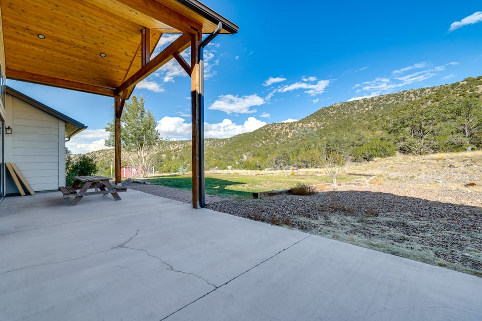 Nat'l Forest Access & Mtn Views: Family Eagar Home House in Arizona
