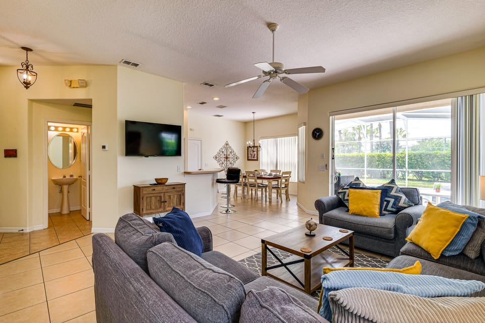 8 Mi to Disney! Villa w/ Heated Pool & Games Villa in Four Corners
