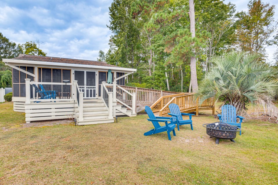 Fish, Swim & Grill: Lakefront Carolina Home! House in South Carolina