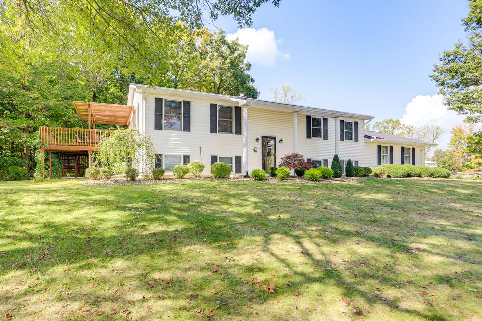 Fish, Unplug & Unwind! Countryside Plymouth Home House in Ohio