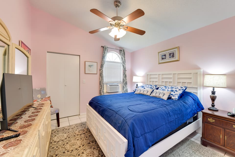 < 1 Mi to Nokomis Beach: Tranquil Couple’s Retreat Apartment in Nokomis
