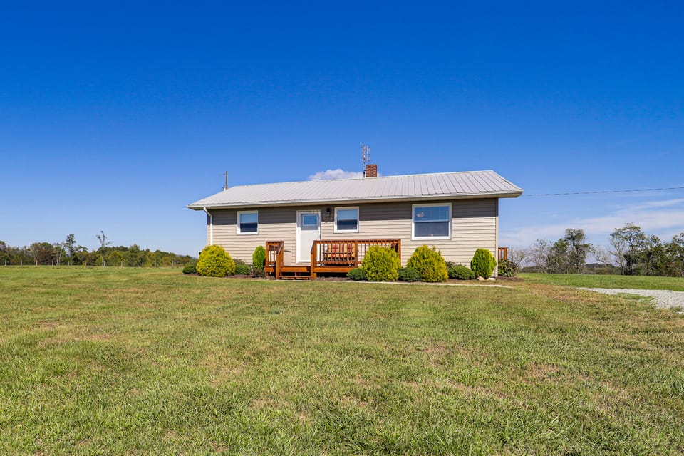 Unplug & Unwind! Piney Creek Home Near State Park House in North Carolina