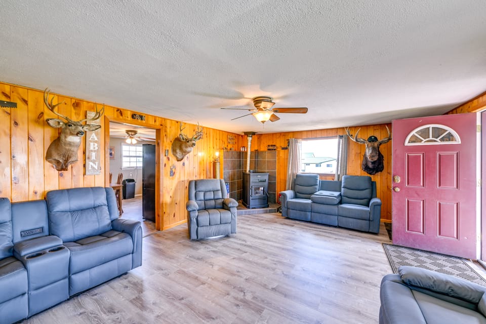 Hunt, Fish & Hike: Home w/ Deck in Encampment House in Wyoming