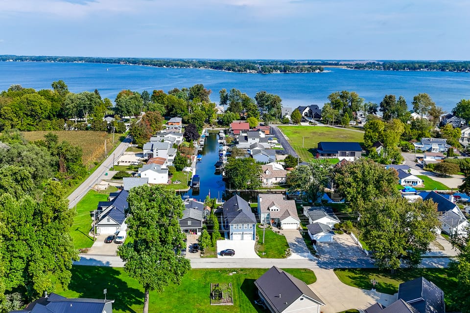 Private Dock! Lake Wawasee Family Getaway House in Indiana