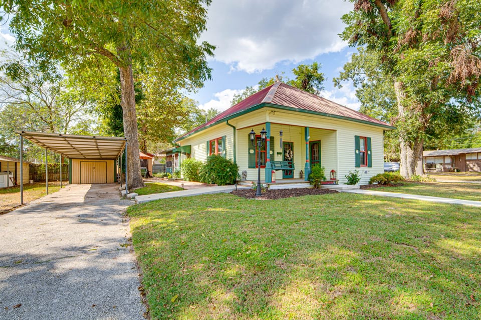 Welcome to your peaceful Winnsboro escape! House in Texas