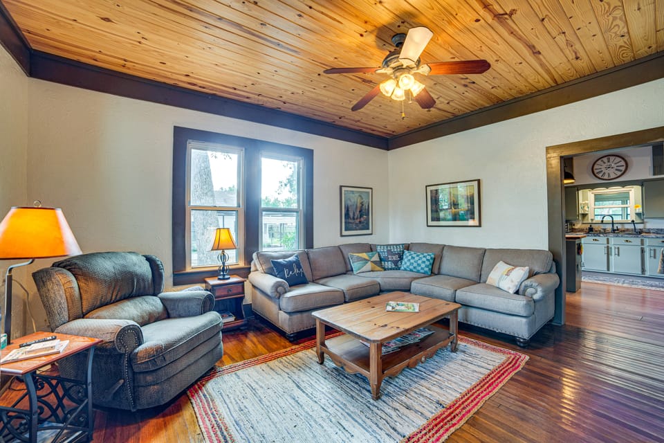 Welcome to your peaceful Winnsboro escape! House in Texas