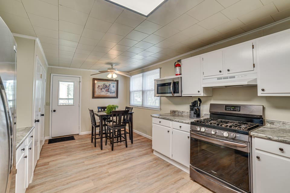 Walk to River: Oacoma Home w/ Dog-Friendly Yard! House in South Dakota