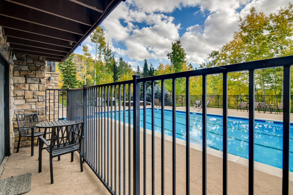 Ski-In/Ski-Out Condo w/ Patio in Steamboat Springs Apartment in Steamboat Springs