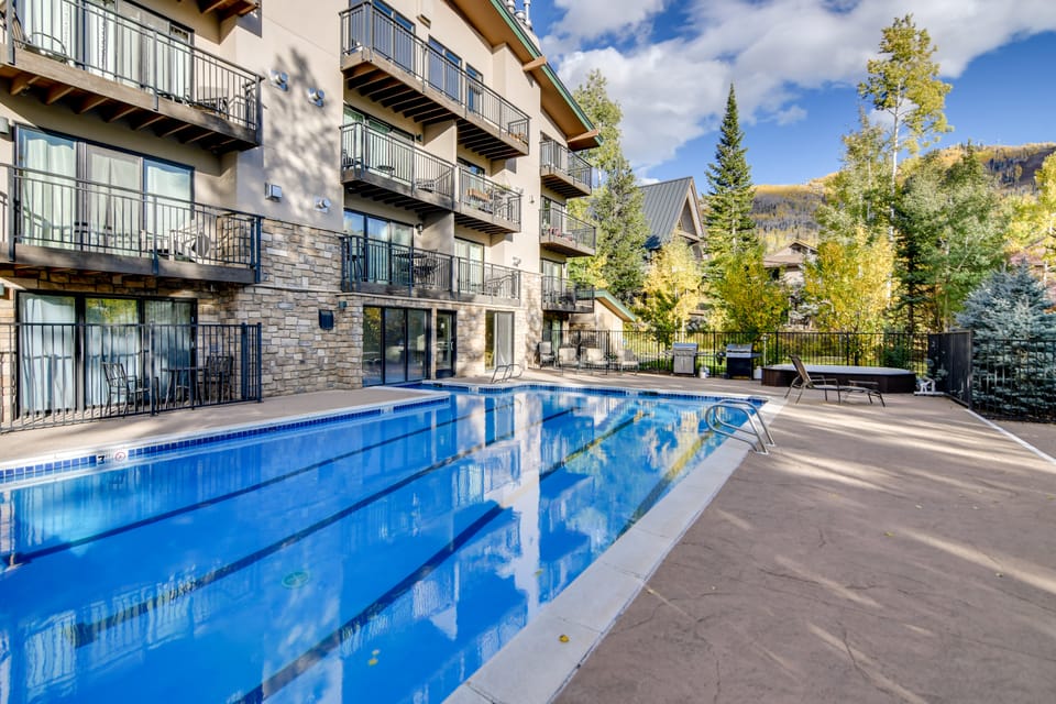 Ski-In/Ski-Out Condo w/ Patio in Steamboat Springs Apartment in Steamboat Springs