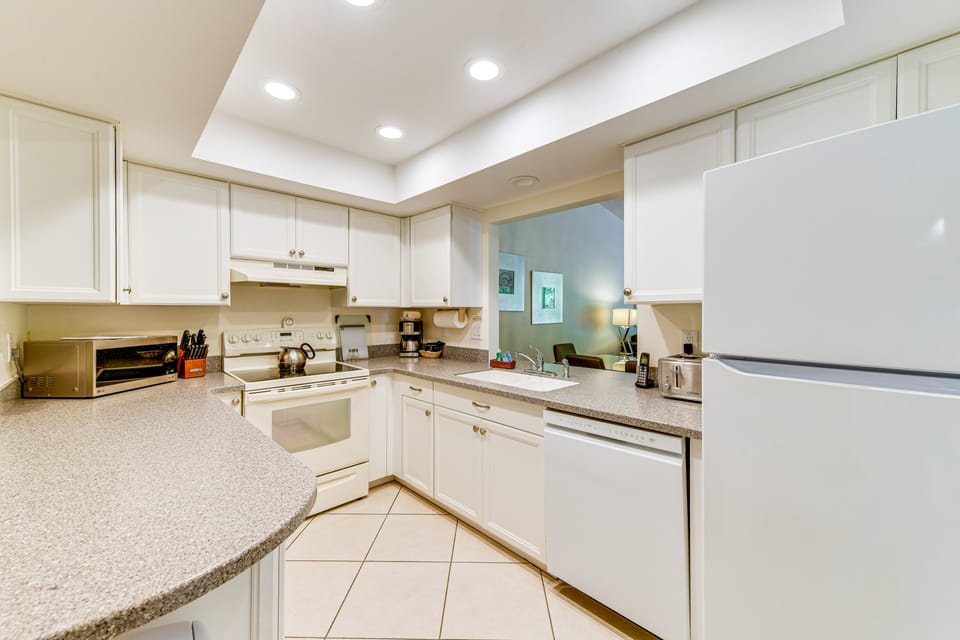 4 Mi to Siesta Beach: Condo w/ Community Perks! Apartment in Florida