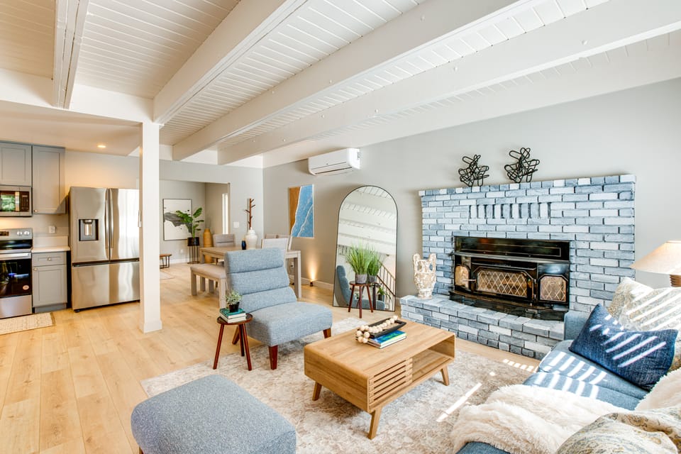 Hot Tub & Game Room: Luxe Cabin, Day Trip to Tahoe House in Pollock Pines