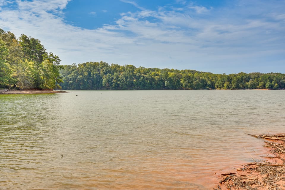 Secluded Lake Lanier Cabin w/ Game Area House in Lake Lanier