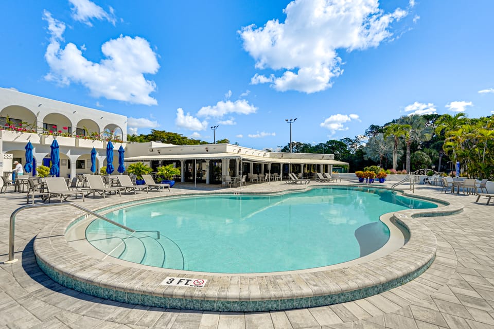 Family Condo w/ Pool! 3 Mi to Naples Beach Apartment in Collier County