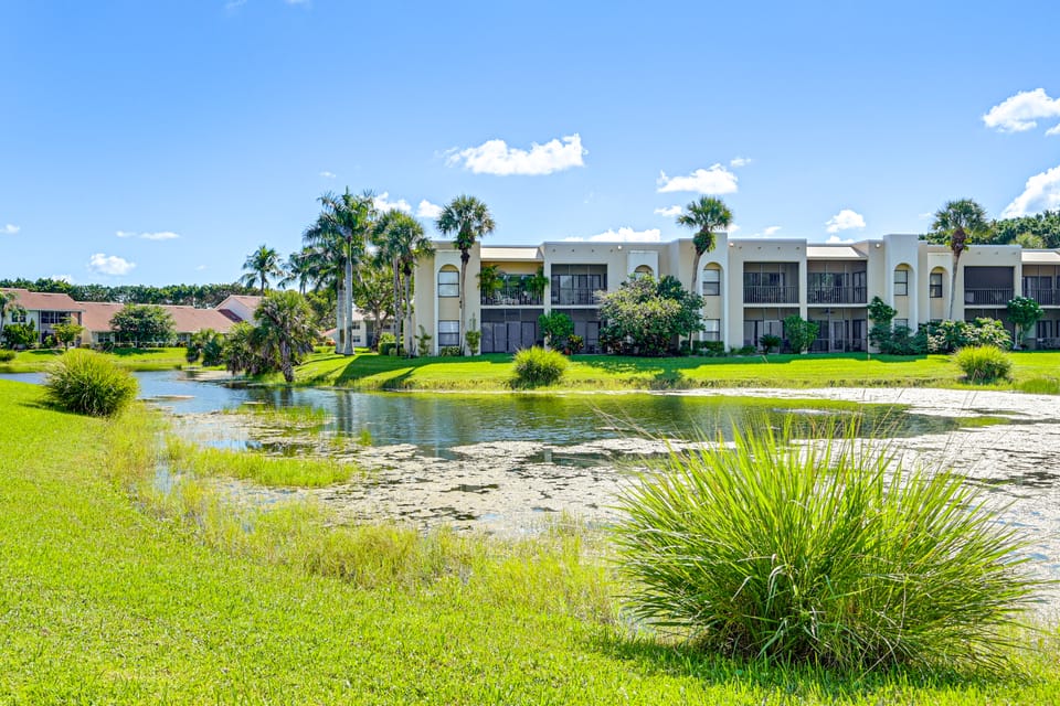 Family Condo w/ Pool! 3 Mi to Naples Beach Apartment in Collier County