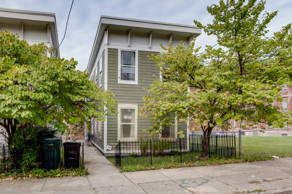 Walk to UC & Hospitals! Cincy Home w/ Patio House in Over The Rhine