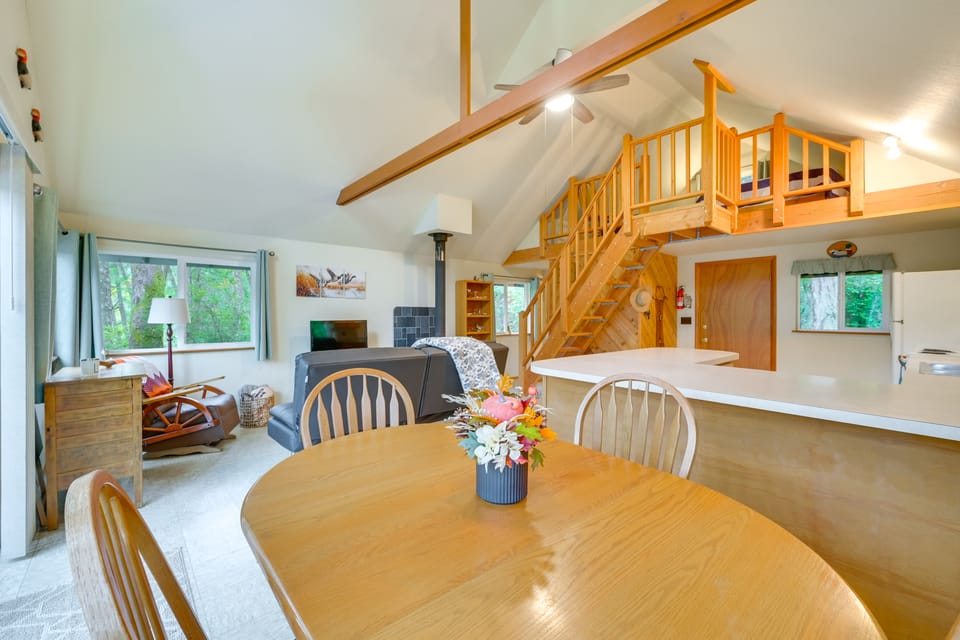 Cozy Hideaway on Key Peninsula w/ Serene Views! Apartment in Puget Sound