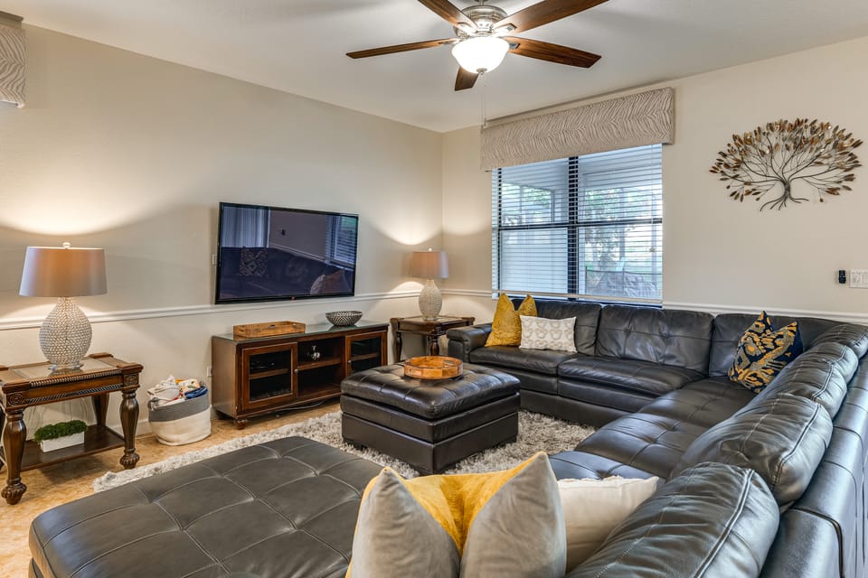 Group Getaway! Newly Renovated ChampionsGate Home House in Four Corners