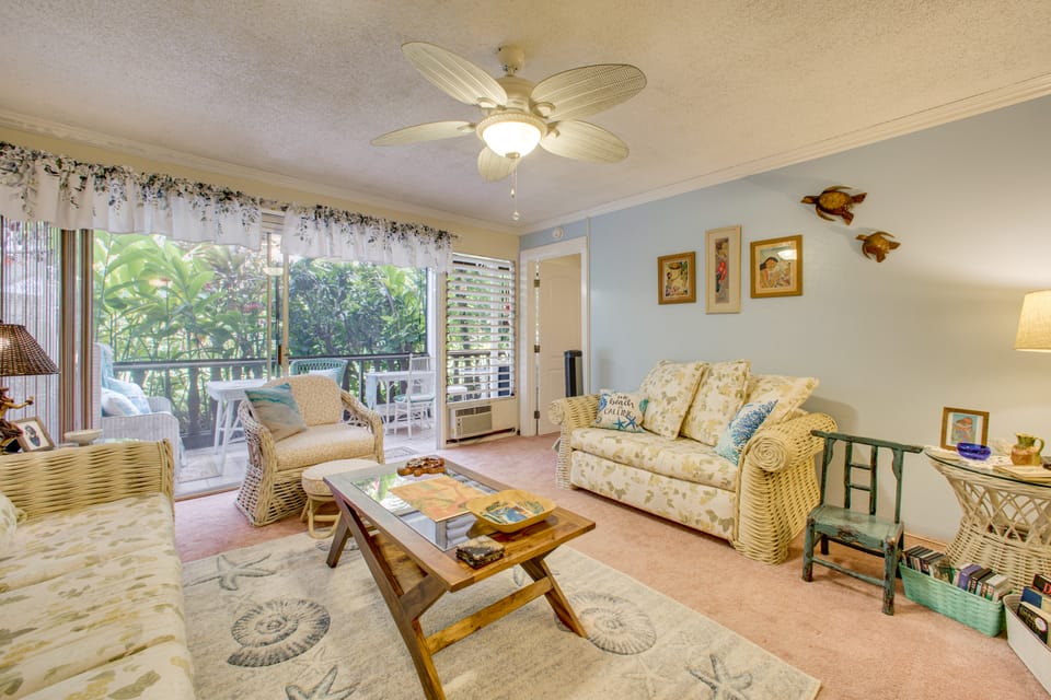 Walk to Beach, Pier & More! Kailua-Kona Condo Apartment in Holualoa