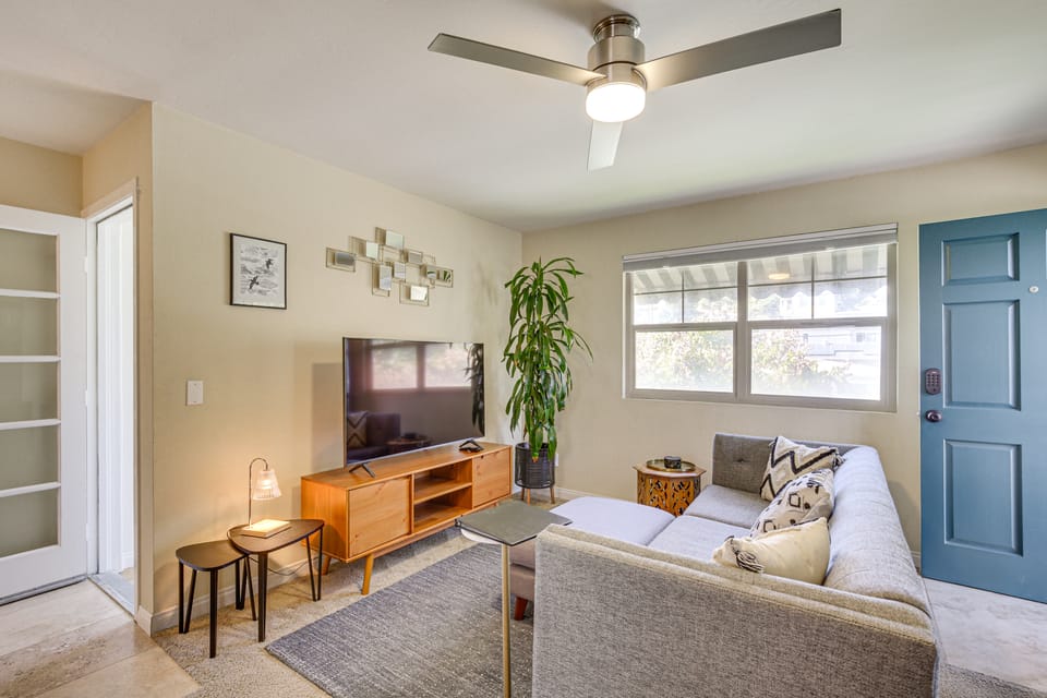 Easy Beach & Airport Access! San Diego Getaway Apartment in Point Loma