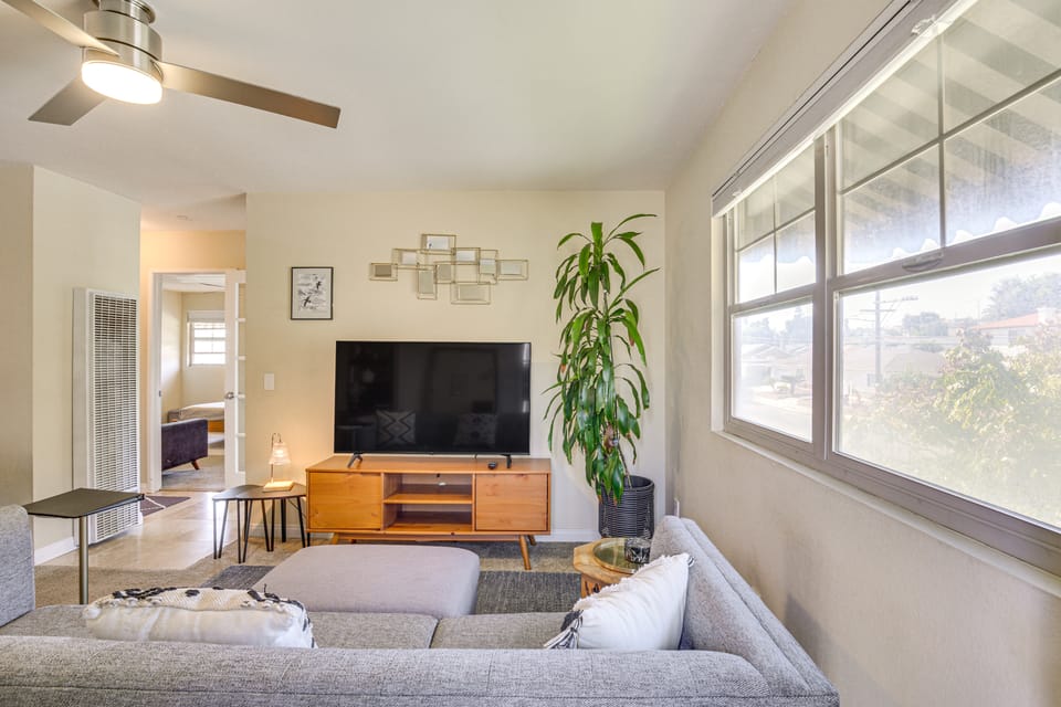 Easy Beach & Airport Access! San Diego Getaway Apartment in Point Loma