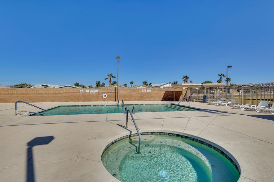 Golf, Fish & Unwind! Group Getaway in Fort Mohave House in Fort Mohave