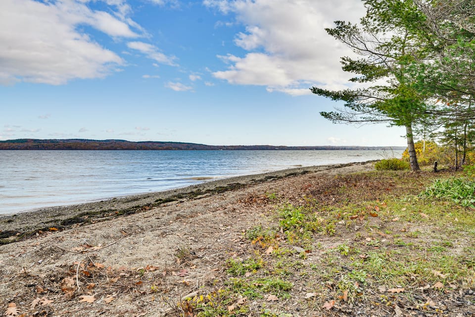 River Access! Penobscot Retreat 5 Mi to Fort Knox House in Sandy Point
