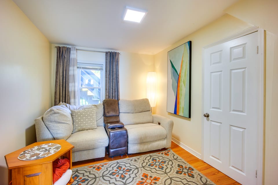 Riverfront Apt w/ Fire Pit & Yard in Millers Falls Apartment in Massachusetts