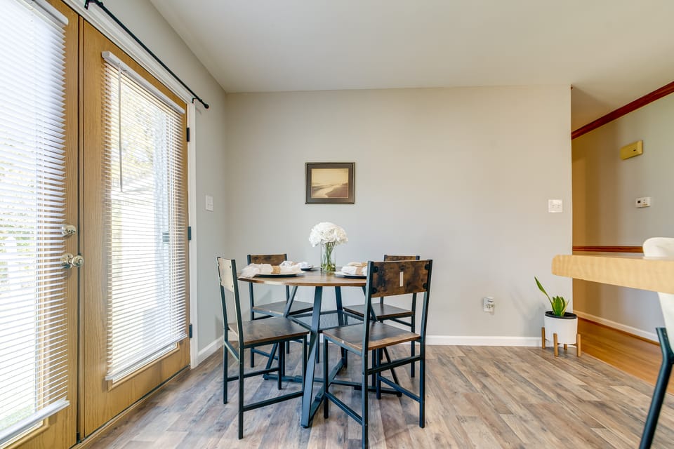 Golf & Hike: Family Home 8 Mi to Downtown Clayton House in North Carolina