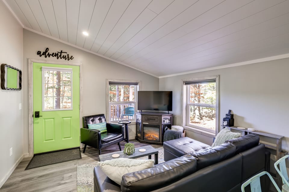Traverse City Cabin w/ Nearby Hiking & Lake! House in Michigan