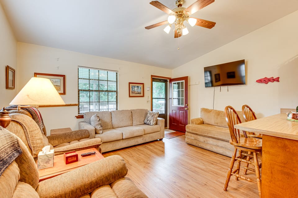 Fisherman's Paradise! Lake Talquin Townhome Apartment in Florida
