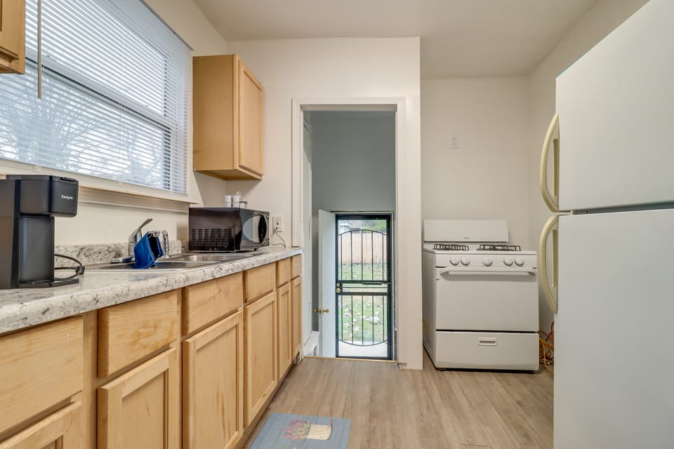 Pet-Friendly Family Home: Easy Dtwn Detroit Access House in Detroit