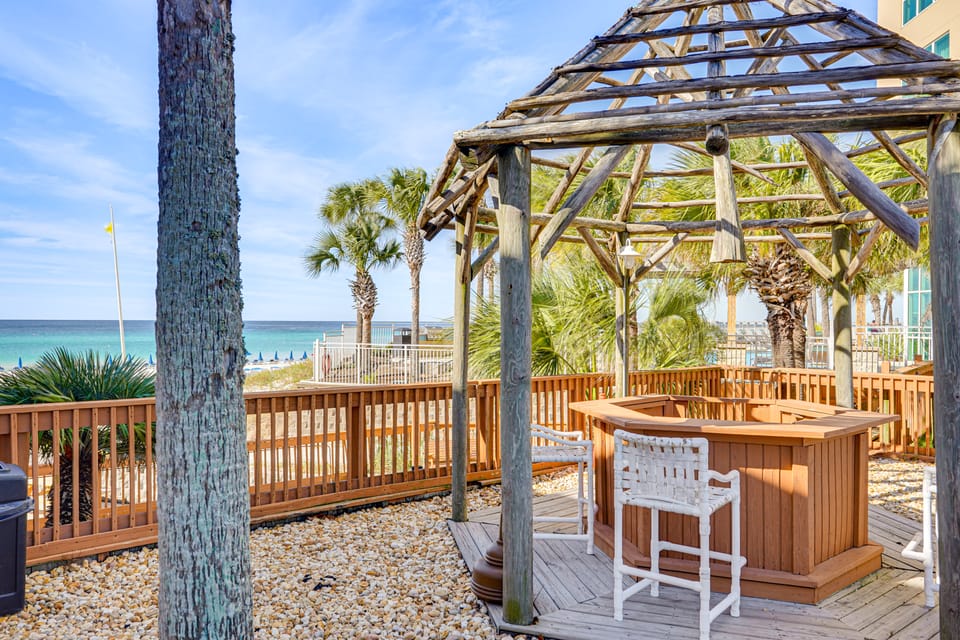 Prime Beach Access & Gulf-View Balcony! PBC Condo Apartment in Panama City Beach