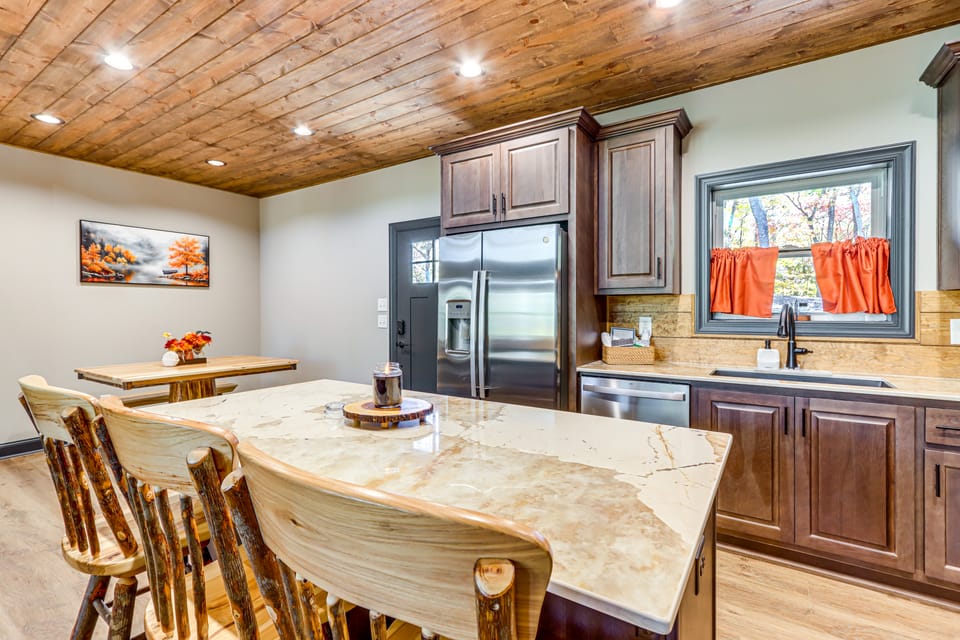 New Build! Secluded Mountain Home in Murphy House in Tennessee