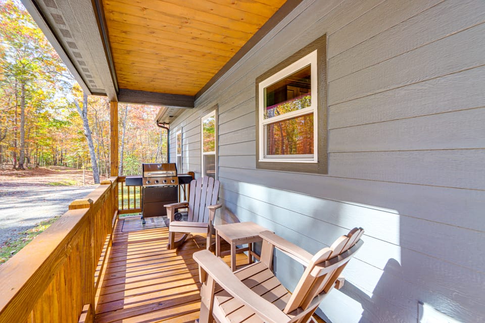 New Build! Secluded Mountain Home in Murphy House in Tennessee