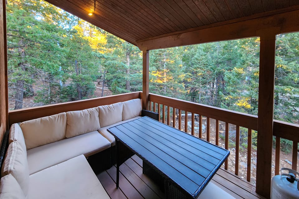 High Noon Hideaway: Zion Cabin w/ Fire Pit! House in Utah
