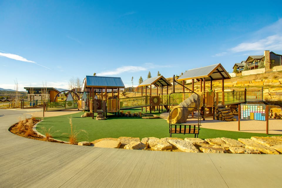 < 5 Mi to Winter Park: Family Base Camp w/ Hot Tub Apartment in Fraser