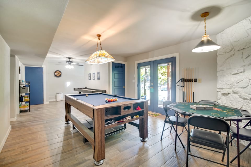 Game Room, Dock & Hot Tub: Grand Lake Getaway House in Ozark Mountains