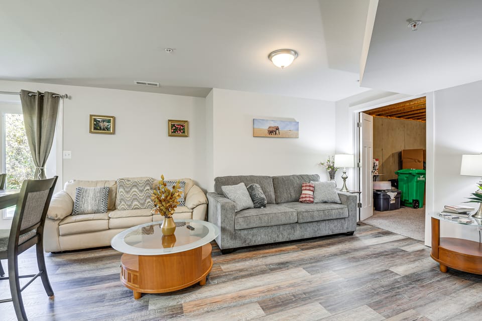 Suburban Comfort in Bowie! Apartment w/ Patio Apartment in Bowie