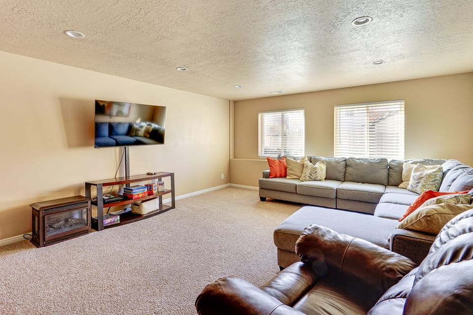 Park City Area Lodge: 9 Mi to Timber Lakes House in Heber City