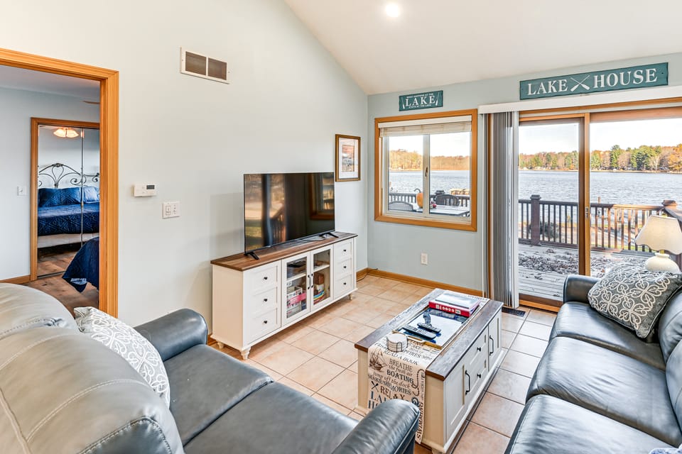 Dock & Gazebo! Lakefront Duplex Near South Haven House in Michigan