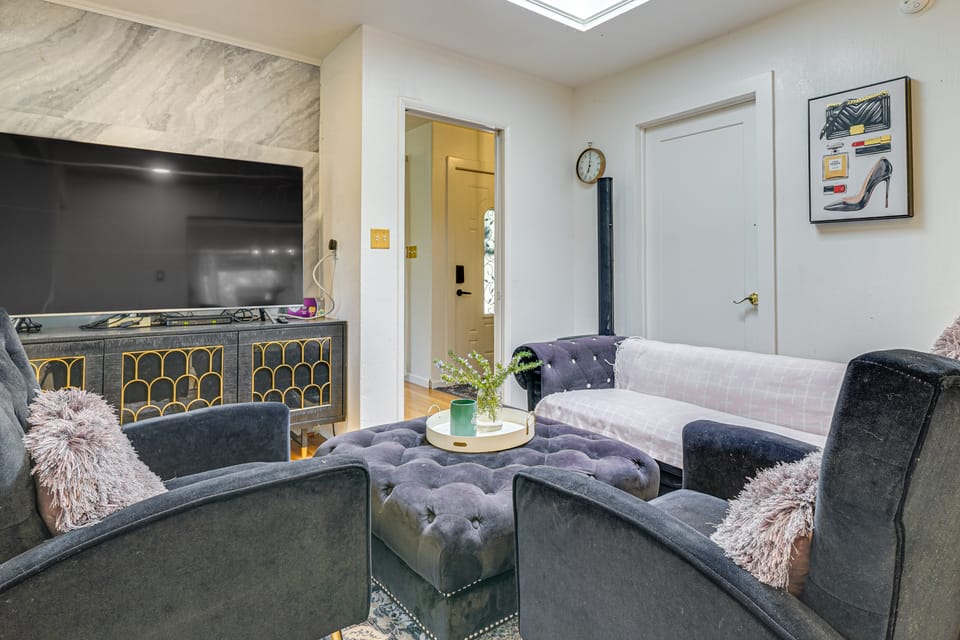 Work & Relax! Updated Walnut Creek Home w/ Office House in Walnut Creek