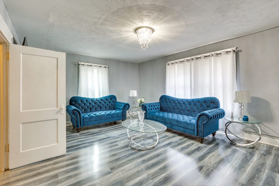 Spacious Condo 4 Mi to Pro Football Hall of Fame! Apartment in Canton