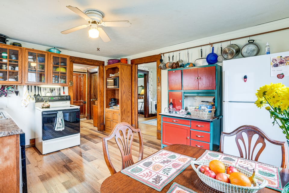 Pet-Friendly Home w/ River Access in Crothersville House in Indiana