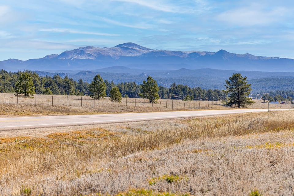 Fish, Hike & Explore: Mtn-View Lake George Studio Apartment in Park County