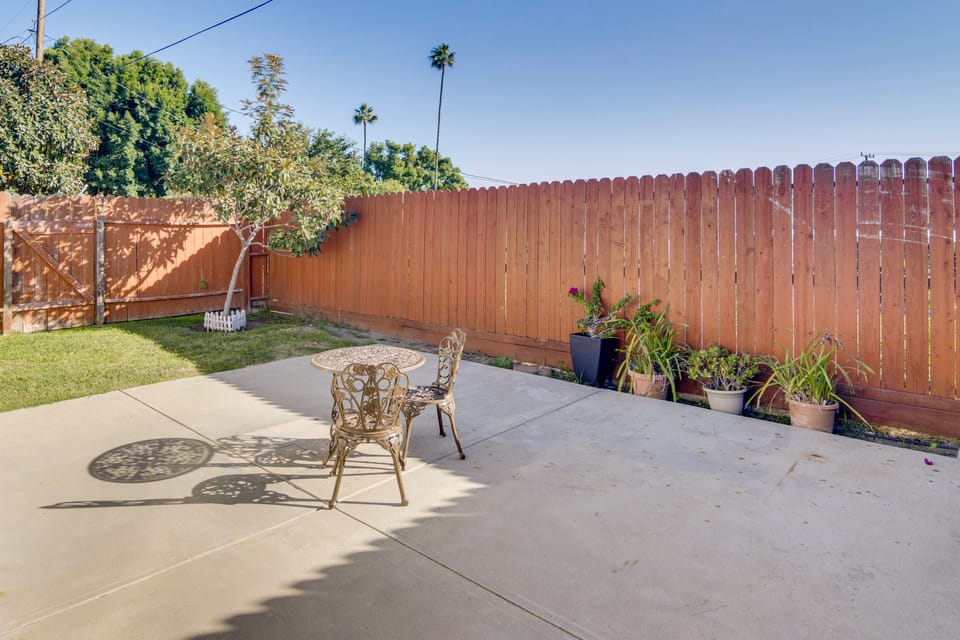 Work & Play! Extended-Stay Studio in Simi Valley Apartment in Simi Valley