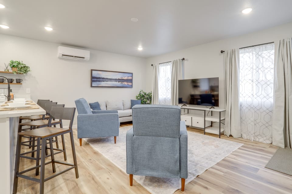 Modern & Pet-Friendly! Northern Colorado Retreat Apartment in Colorado